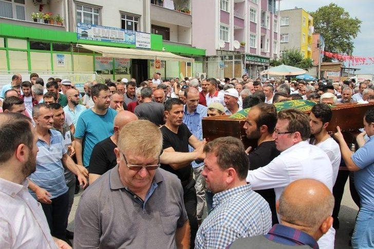 Baraj Gölünde Ölen Rehber Son Yolculuğuna Uğurlandı G3