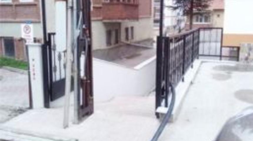 Boz&uuml;y&uuml;k&rsquo;te Bir Garip Olay