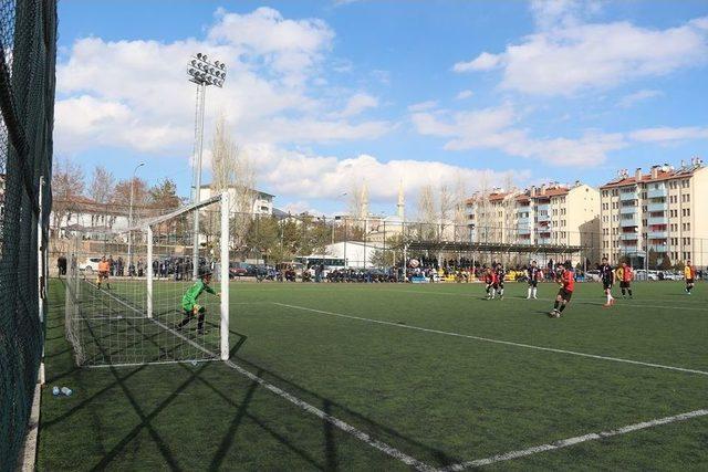 25 Mart Oltuspor&rsquo;dan Yarım Dizine Gol: 6-0 1