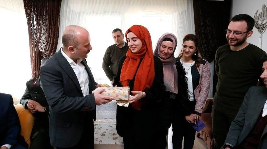 İ&ccedil;işleri Bakanı Soylu&rsquo;dan Şehit Kızı İrem&rsquo;e Doğum G&uuml;n&uuml; Hediyesi