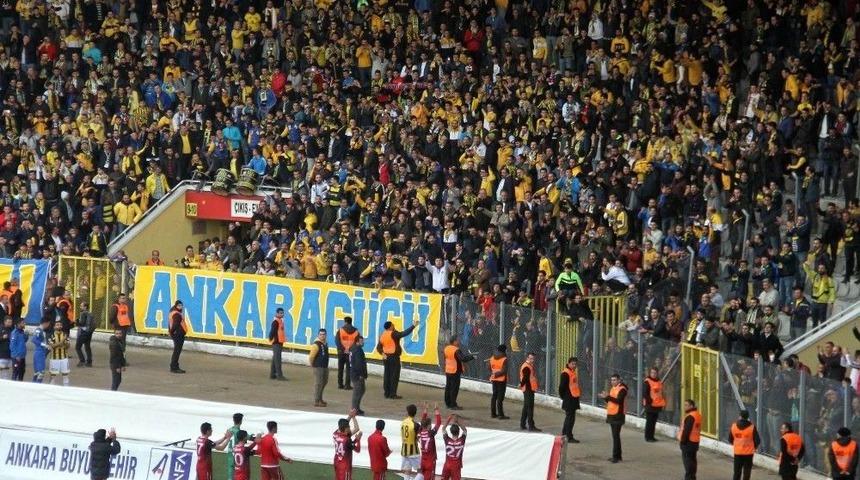 Gaziantepspor&rsquo;a Ankarag&uuml;c&uuml; Taraftarı Sahip &Ccedil;ıktı