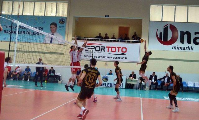 Jeopark Kula Belediyespor: 3 - Maliye Piyango: 2