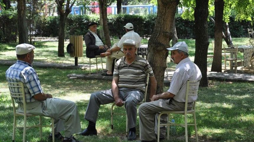 Çorum’da Termometreler 41 Dereceyi Gösterdi