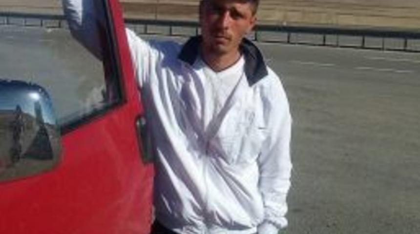 Tartıştığı Oğlunu &Ouml;ld&uuml;rd&uuml;