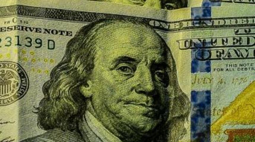 Dolar Son 1 Ayın En D&uuml;ş&uuml;k Seviyesine Geriledi