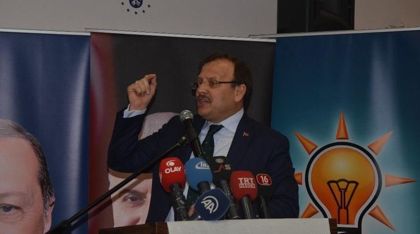 Başbakan Yardımcısı &Ccedil;avuşoğlu: "kılı&ccedil;daroğlu Bir Aparattır"