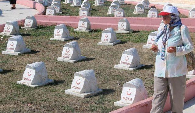 Saruhanlı Belediyesi Nuriyeli Kadınları Çanakkale’ye Götürdü