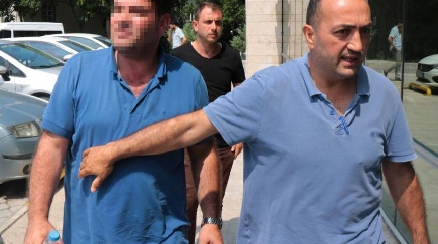 Bıçak Parası Aldığı İddia Edilen 1’i Doktor 3 Şüpheli Adliyede