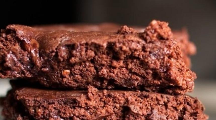 37 Kalorilik Brownie