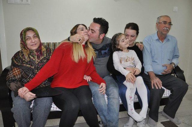 Boğazında Unutulan Ameliyat İğnesi 18 Yıl Sonra Alındı 2