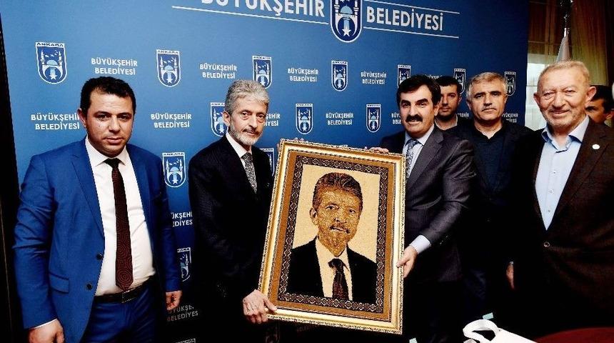 Başkan Tuna Stk Ve Derneklerle İstişareyi Sürdürüyor