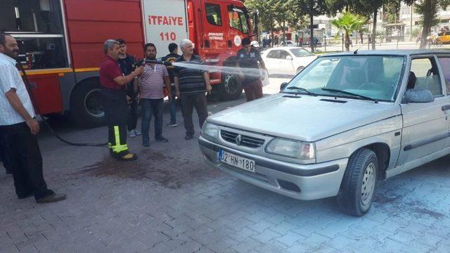 Seyir Halindeki Otomobil Alev Aldı