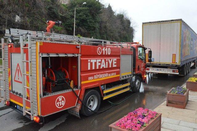 Isınan Balatalar Yangına Yol Açtı