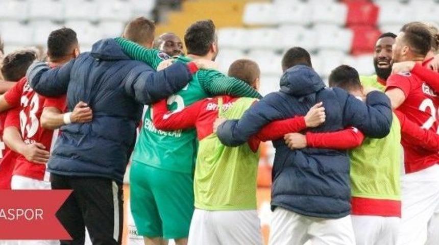 Antalyaspor’un Yeni Sezon Fikstürü Belli Oldu