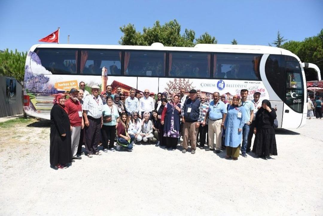 &Ccedil;orumlular K&uuml;lt&uuml;r Gezilerinden Memnun D&ouml;n&uuml;yor