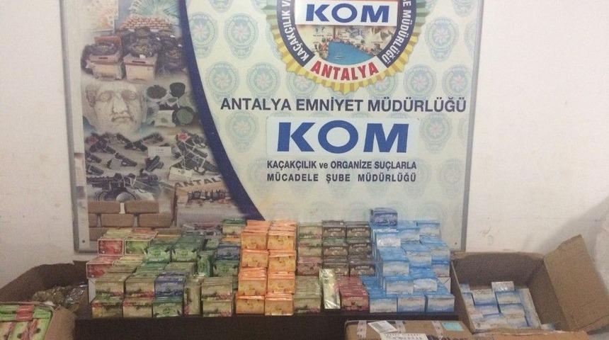 Antalya’da 281 Kilo Kaçak Nargile Tütünü Ele Geçirildi