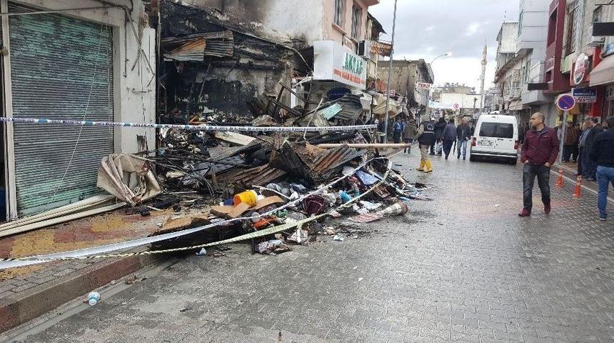 25 D&uuml;kkanın K&uuml;l Olduğu Yangında Facianın Boyutu Sabah Ortaya &Ccedil;ıktı