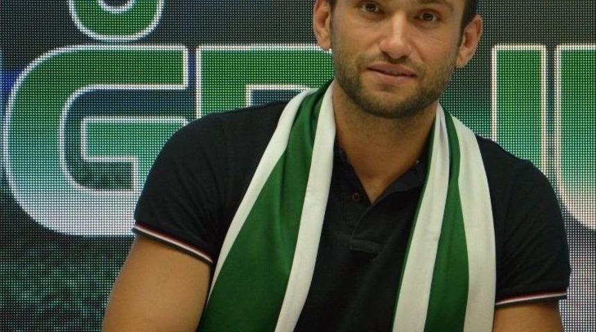 Kaleci Ertuğrul Taşkıran Konyaspor&rsquo;la S&ouml;zleşme İmzaladı