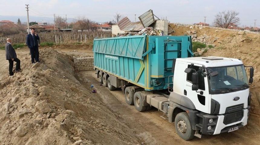 Sarıg&ouml;l&rsquo;de Ge&ccedil;ici &Ccedil;&ouml;p Transfer İstasyonu Hizmete Başladı