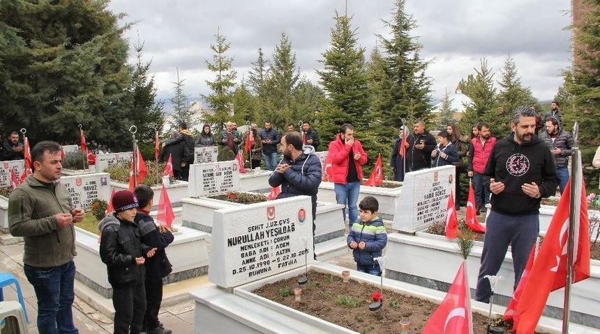 Afrin&rsquo;deki Mehmet&ccedil;iklere Destek Konvoyu