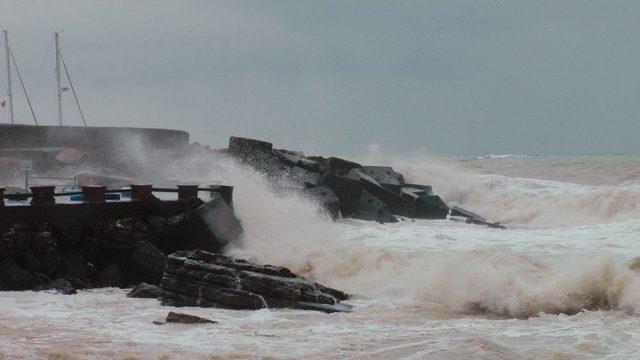 Batı Karadeniz’de Fırtına 1