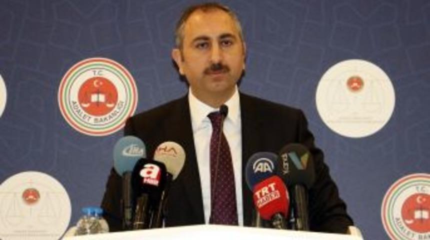 Adalet Bakanı Abdulhamit G&uuml;l Oldu