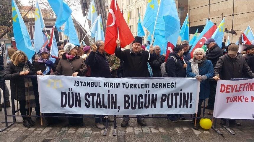 Kırım Tatar T&uuml;rklerinden Rusya&rsquo;ya Protesto