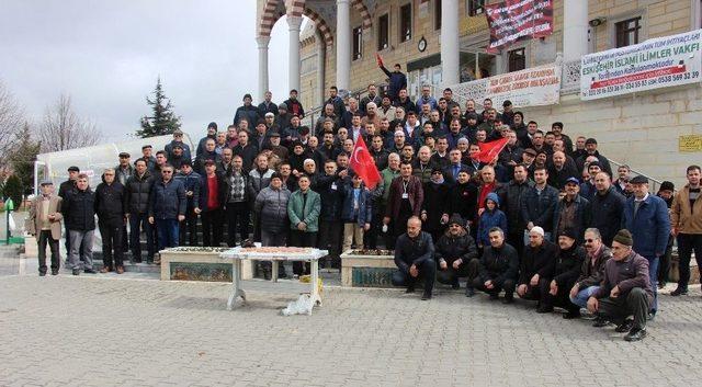 Afrin&rsquo;de M&uuml;cadele Eden T&uuml;rk Ordusu İ&ccedil;in Kurban Kestiler 2