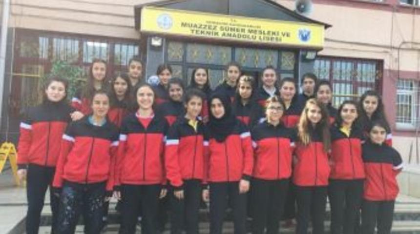 Atletizmde Diyarbakır Muazzez S&uuml;mer İkici Oldu