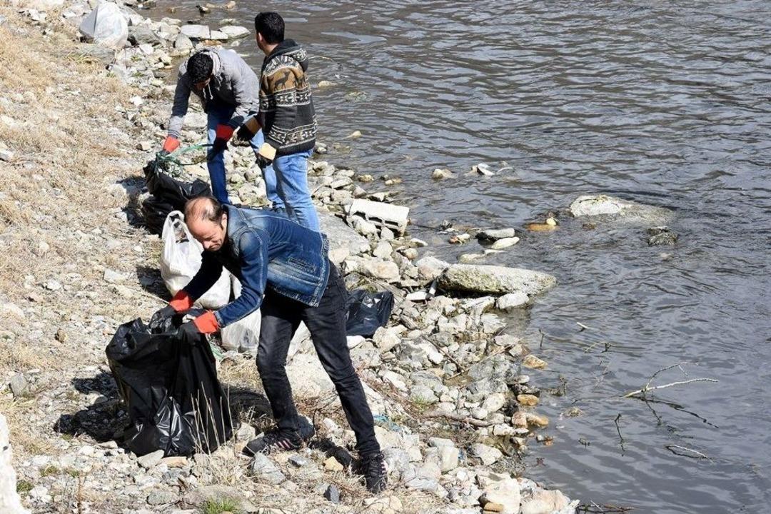 &Ccedil;atak&rsquo;ta Temiz Dere Seferberliği