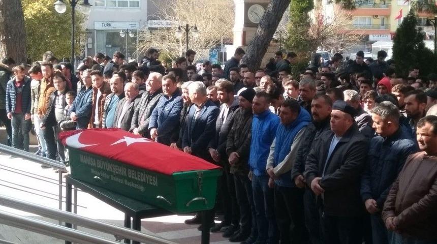 Askere Gitmeye Hazırlanan Genç Tren Kazasında Hayatını Kaybetti