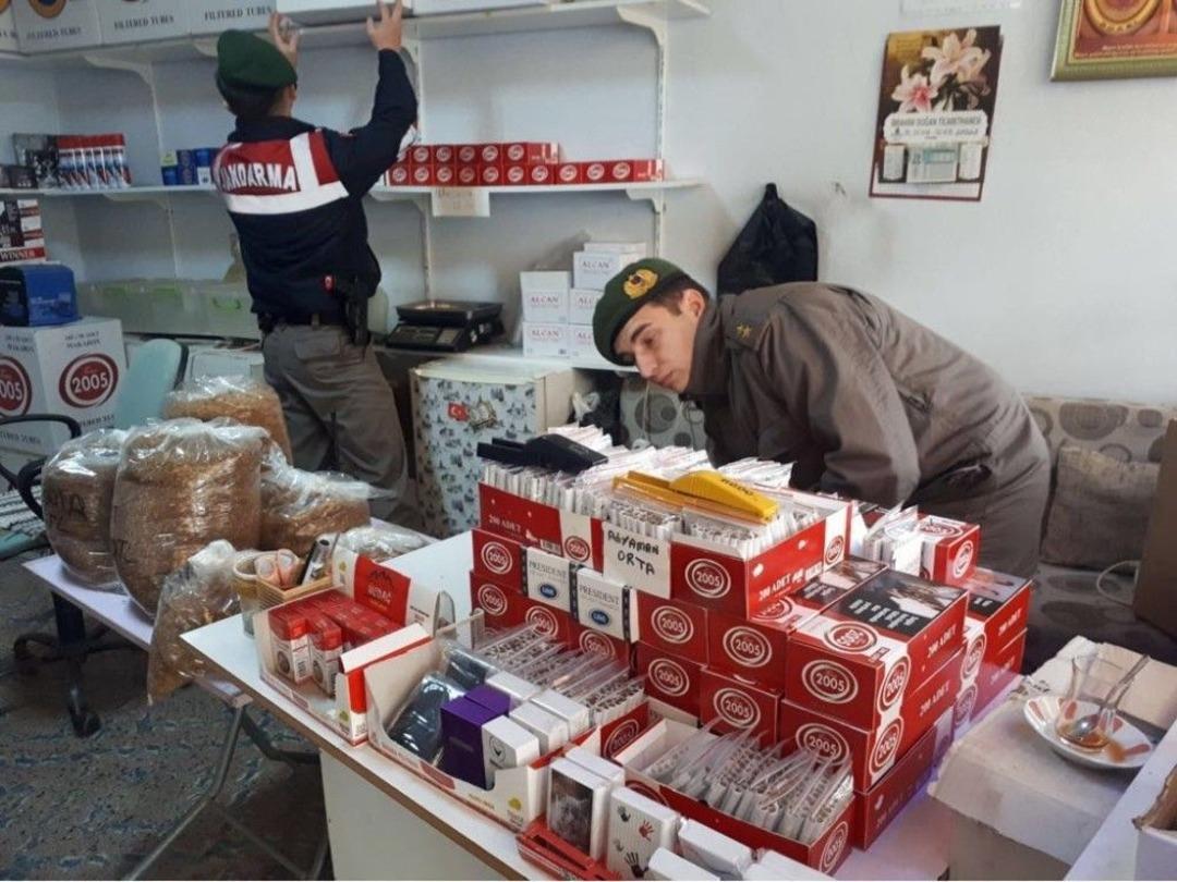 &Ccedil;anakkale&rsquo;de Ka&ccedil;ak İ&ccedil;ki Ve Sigara Uygulaması