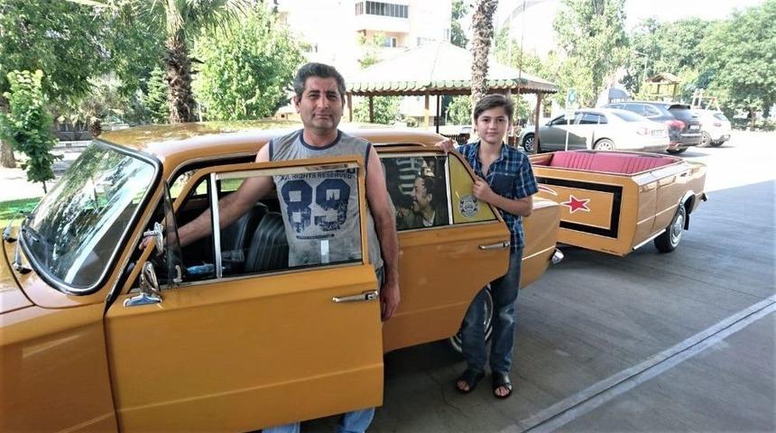 1975 Model Aracı &Ouml;yle Bir Hale Getirdi Ki Bakan Bir Daha Bakıyor