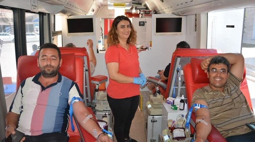 Korkuteli&rsquo;de Kan Bağışı Kampanyası