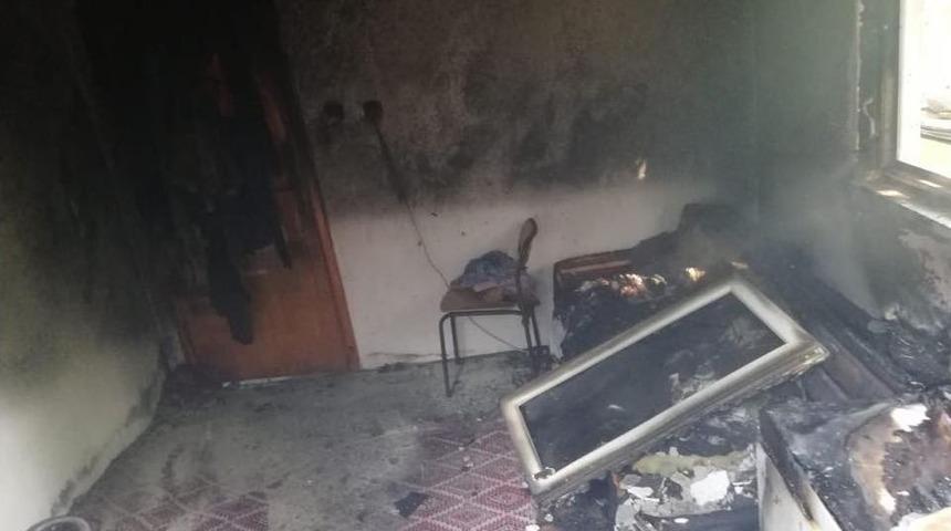 Elektrik Kontağından Çıkan Yangın Korkuttu