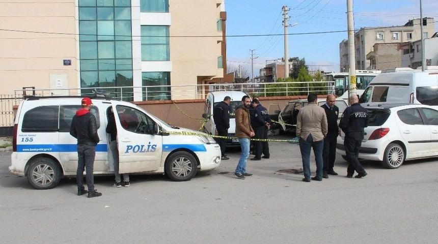 İzmir&rsquo;de Uyuşturucu Kullandığı &Ouml;ne S&uuml;r&uuml;len Gen&ccedil; &Ouml;ld&uuml;