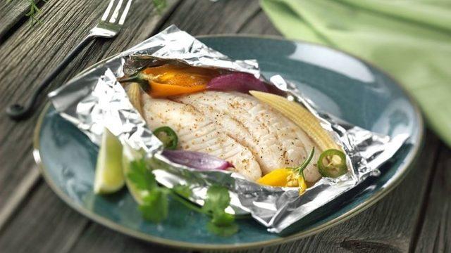 Fırında Sebzeli Balık