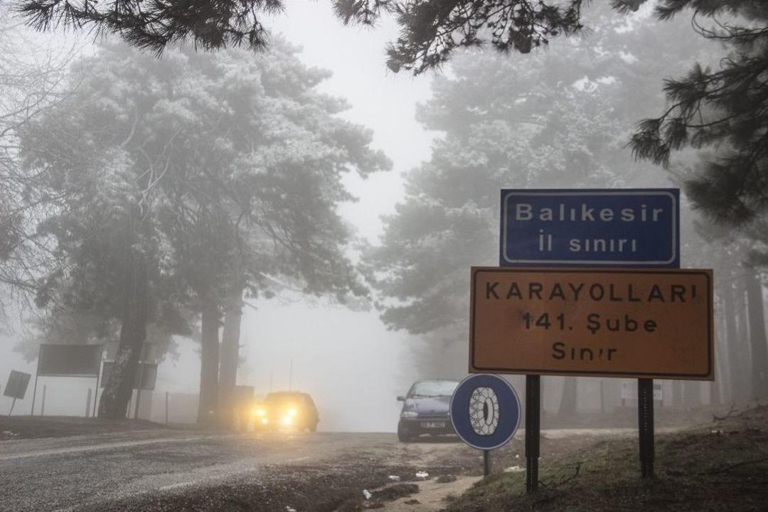 Kar Yağışı Ve Sis Hayatı Olumsuz Etkiliyor