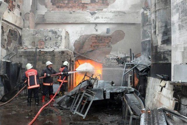 Ankara İtfaiyesi Felaketleri &Ouml;nl&uuml;yor 2