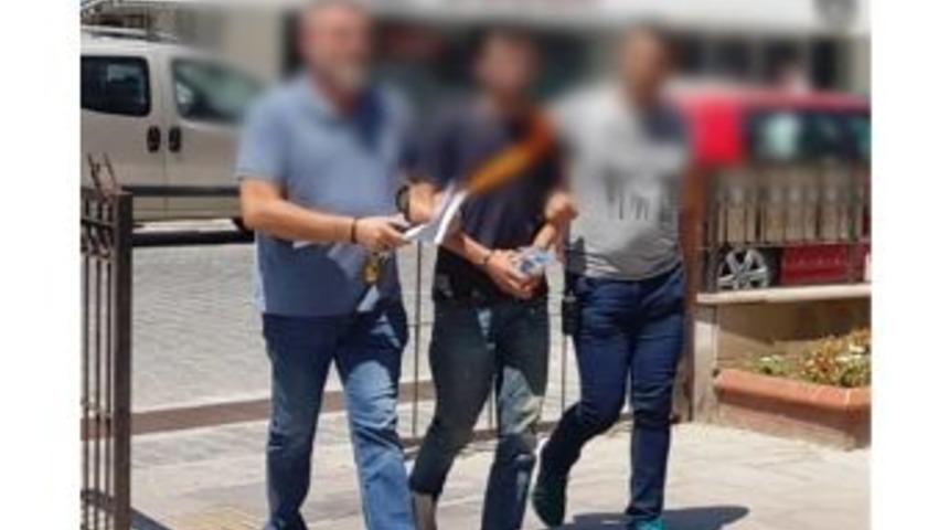 4 Su&ccedil;tan Aranan Zanlı Pakta Uyuşturucuyla Yakalandı