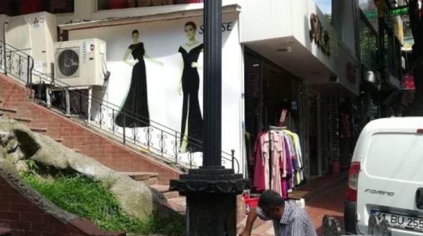 İzmit&rsquo;te Meydan Saatleri Anında Onarılıyor