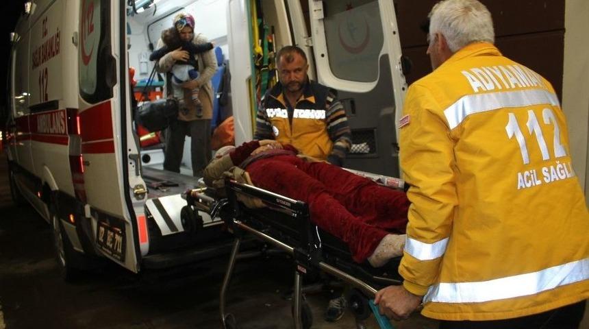 Adıyaman&rsquo;da Otomobil Takla Attı: 5 Yaralı