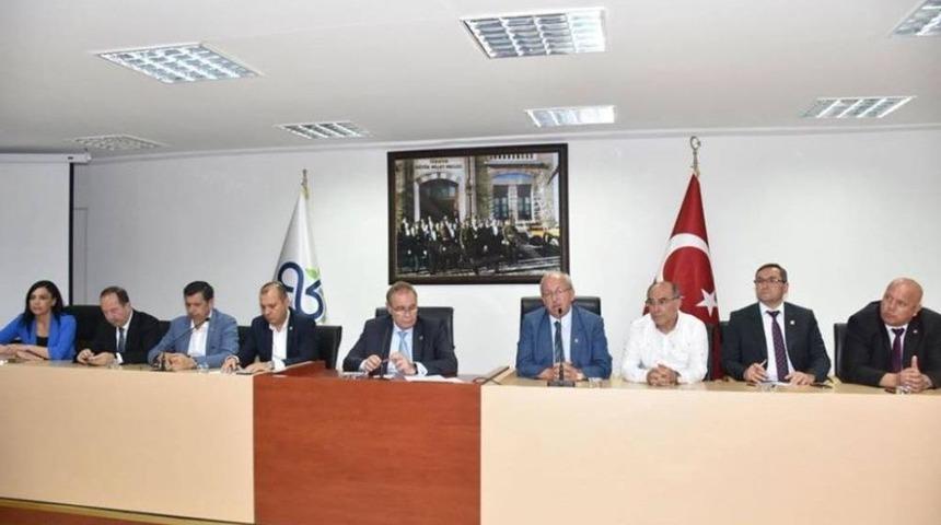 Milletvekilleri Ve Belediye Başkanlarından Tren Kazası İ&ccedil;in Basın A&ccedil;ıklaması