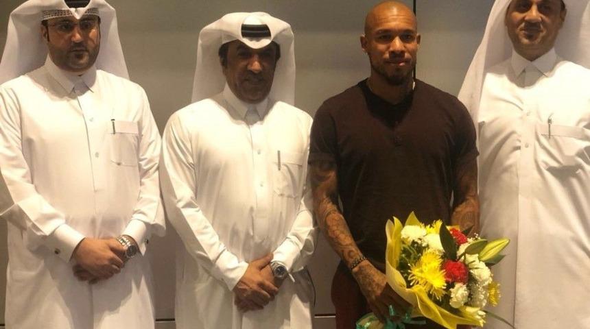 Nigel De Jong, Katar Yolcusu
