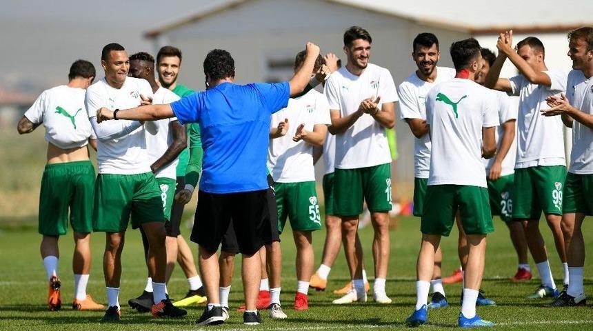 Bursaspor&rsquo;da Neşeli Antrenman