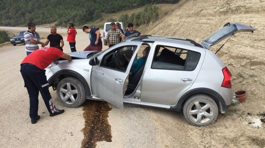 Adana&rsquo;da Trafik Kazası: 2 Yaralı