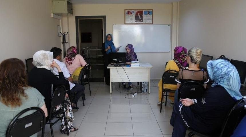 Ko-mek Yeni Eğitim Dönemi İçin Usta Öğrencileri Kampa Aldı