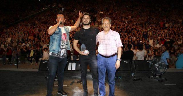 İlyas Yalçıntaş’la Akşehir’de Romantik Gece