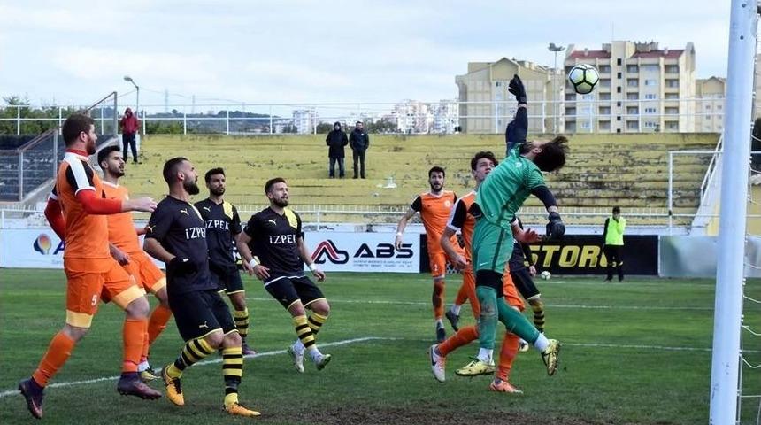 İzmir S&uuml;per Amat&ouml;r Lig: Aliağaspor: 2 - Ceyhan Altınyıldızspor: 2