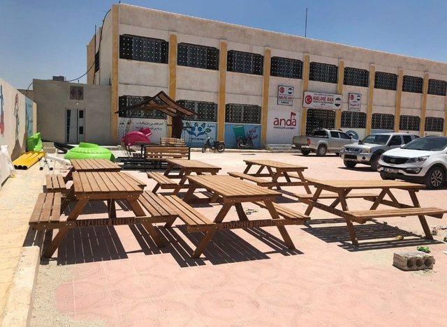 Şehzadeler El-bab Yetimlerinin Y&uuml;z&uuml;n&uuml; G&uuml;ld&uuml;rd&uuml; 2